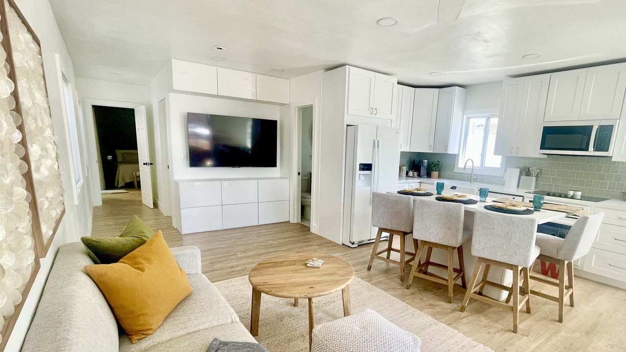 Photo of Livingroom in Ocean Beach