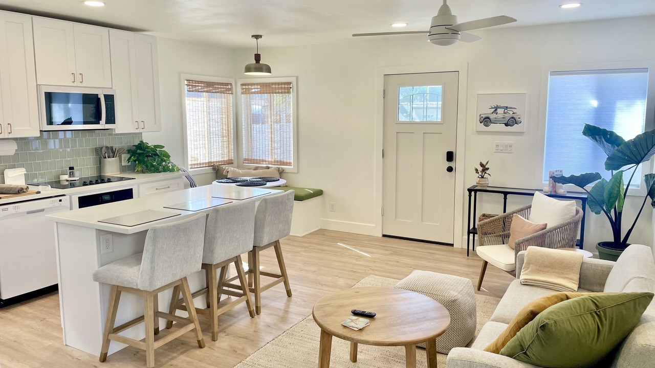 Photo of Livingroom in Ocean Beach