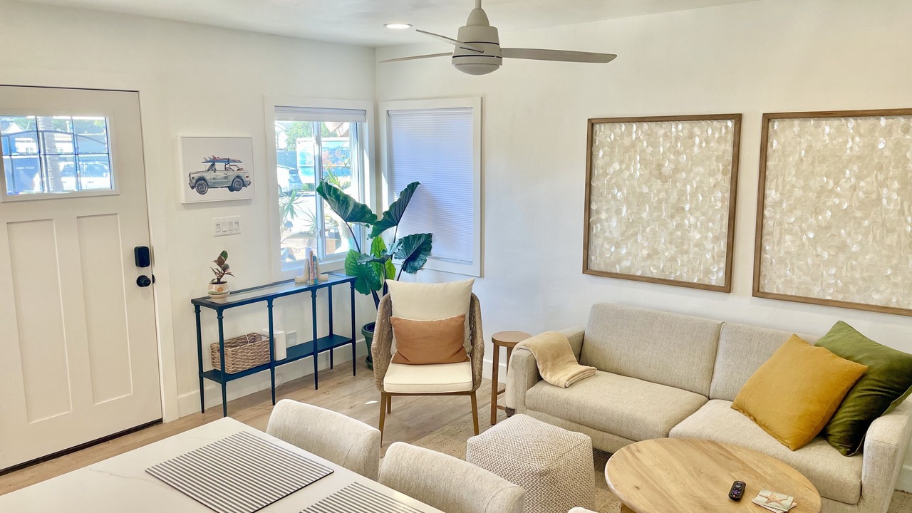 Photo of Livingroom in Ocean Beach