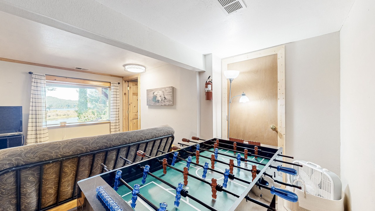 Photo of Bedroom in Lakeside