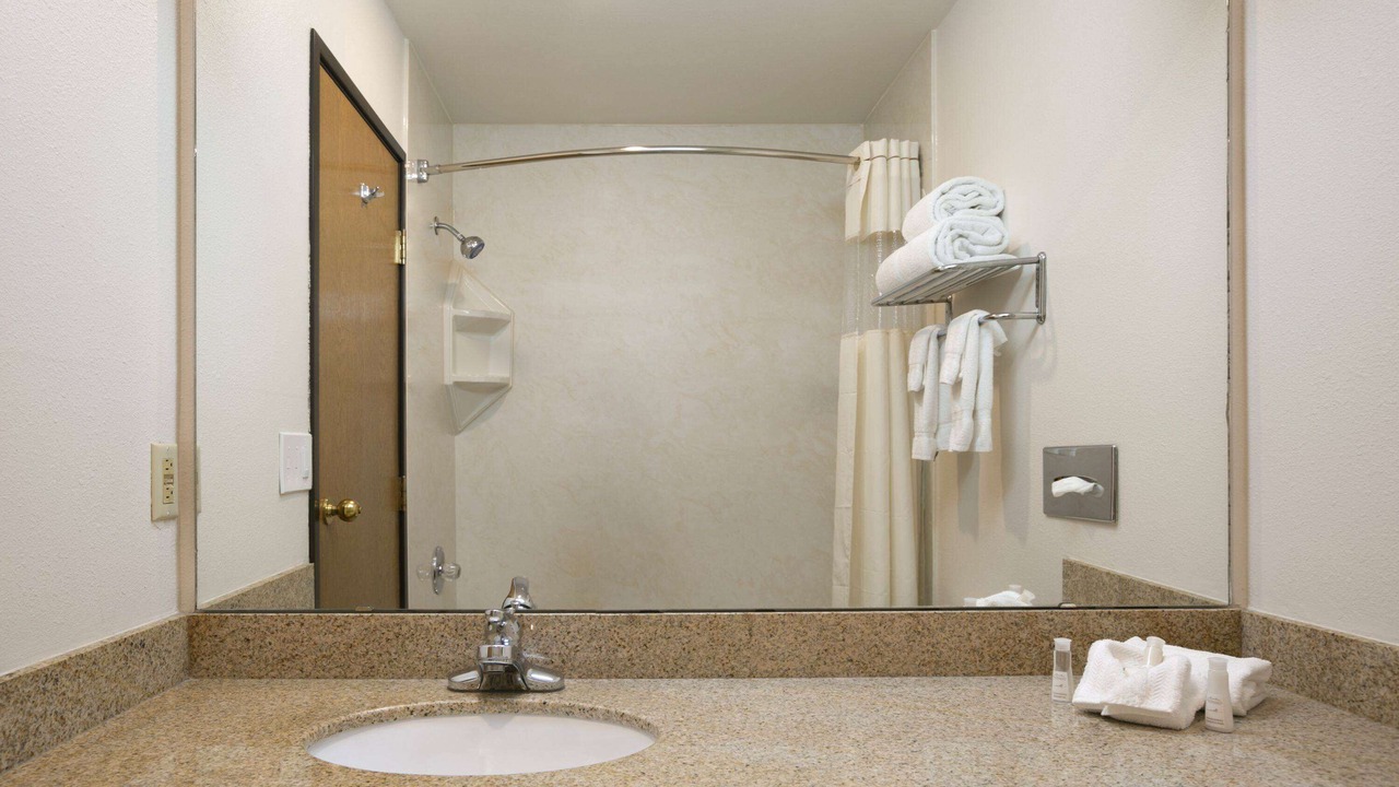 Photo of Bathroom in Totem Lake