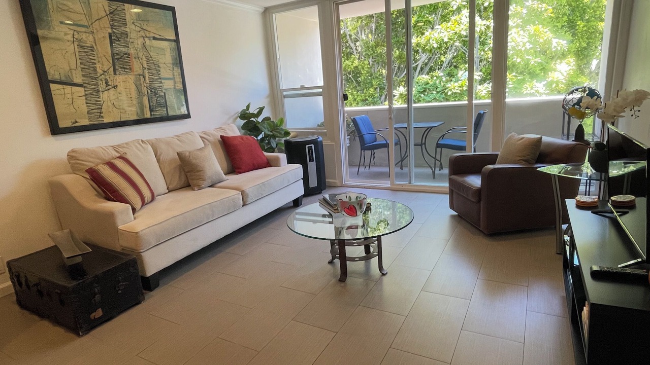 Photo of Patio Balcony in La Jolla Shores