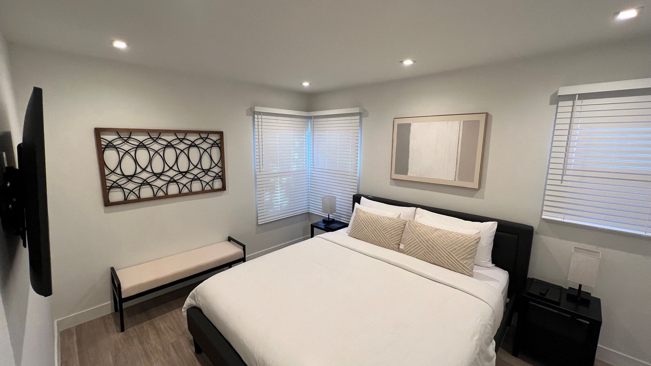 Photo of Bedroom in Mid-City