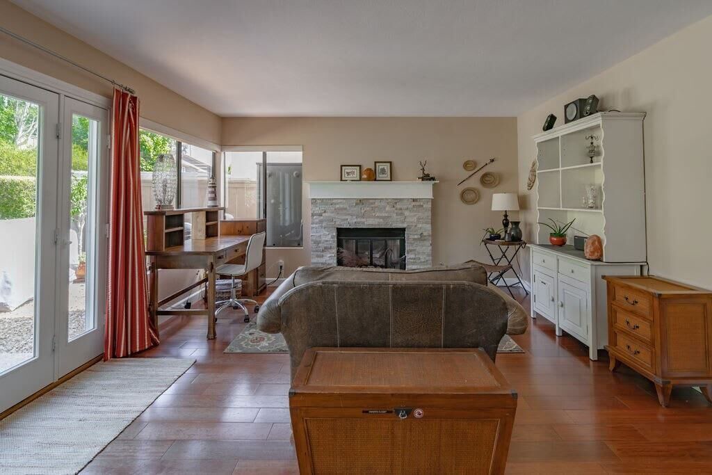 Photo of Livingroom in Carmel Valley