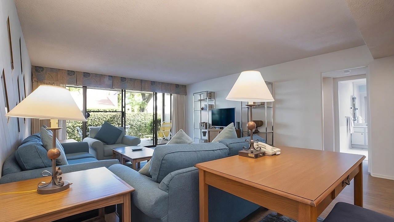 Photo of Livingroom in Canyon Corridor