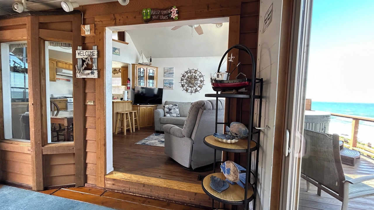 Photo of Livingroom in Smith River