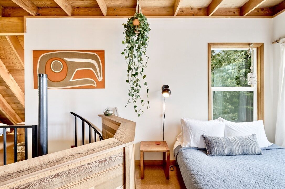 Photo of Bedroom in Neahkahnie Beach
