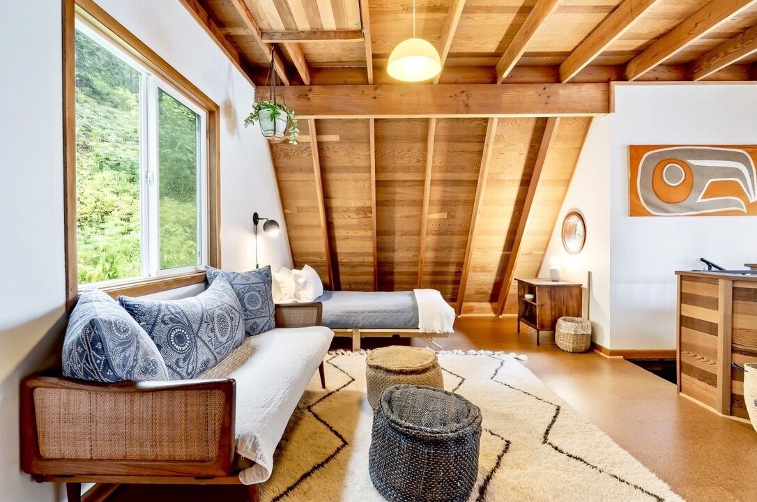 Photo of Bedroom in Neahkahnie Beach