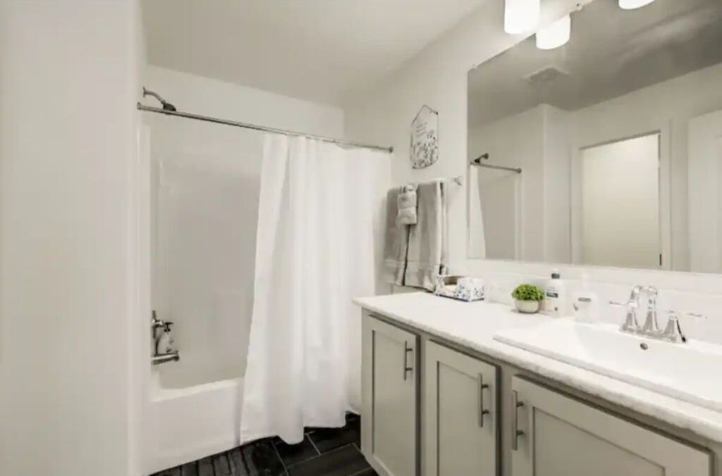 Photo of Bathroom in Kachina Village