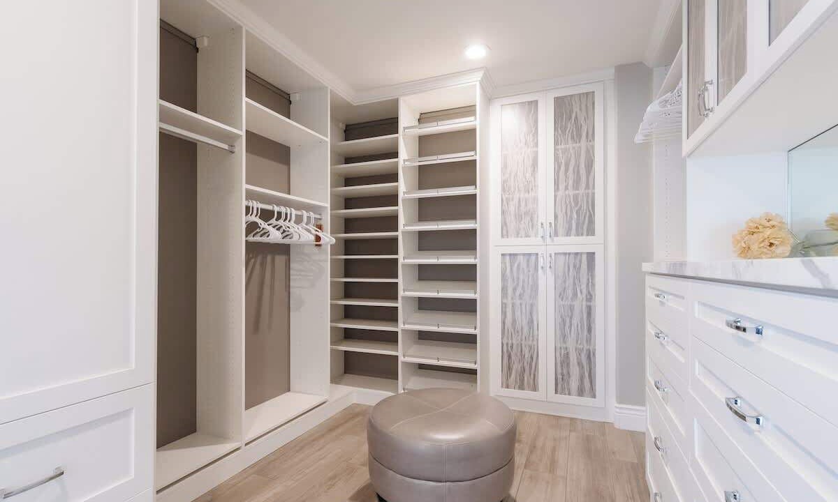 Photo of Bedroom in Bay Park
