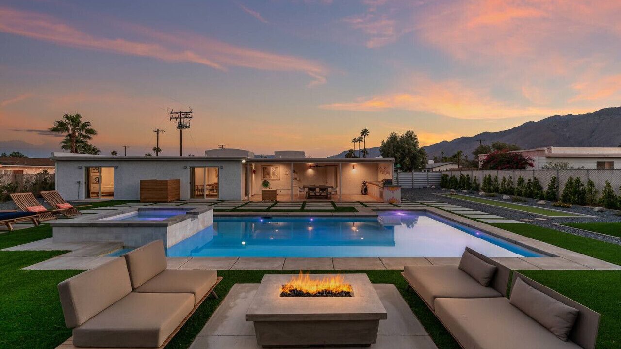 Photo of Outdoor in Desert Park Estates