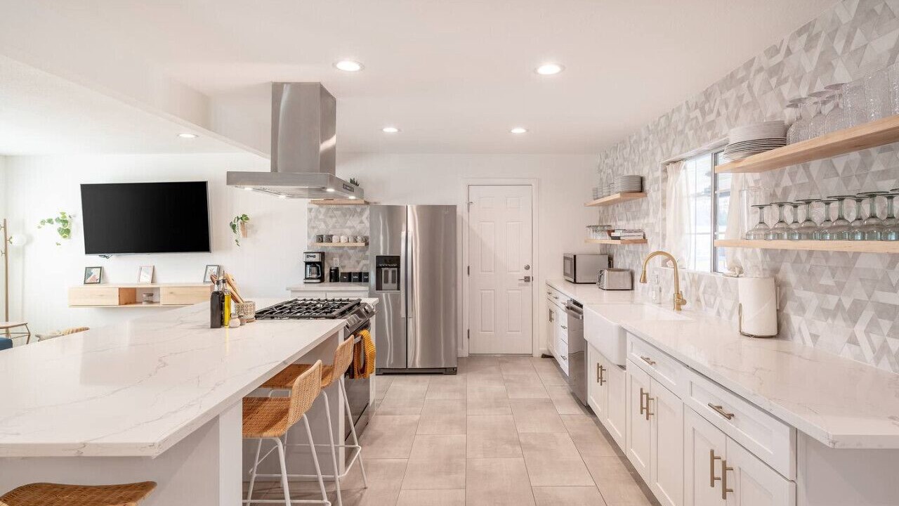 Photo of Kitchen in Desert Park Estates