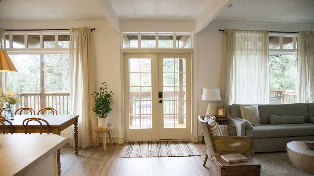 Photo of Livingroom in Long Beach