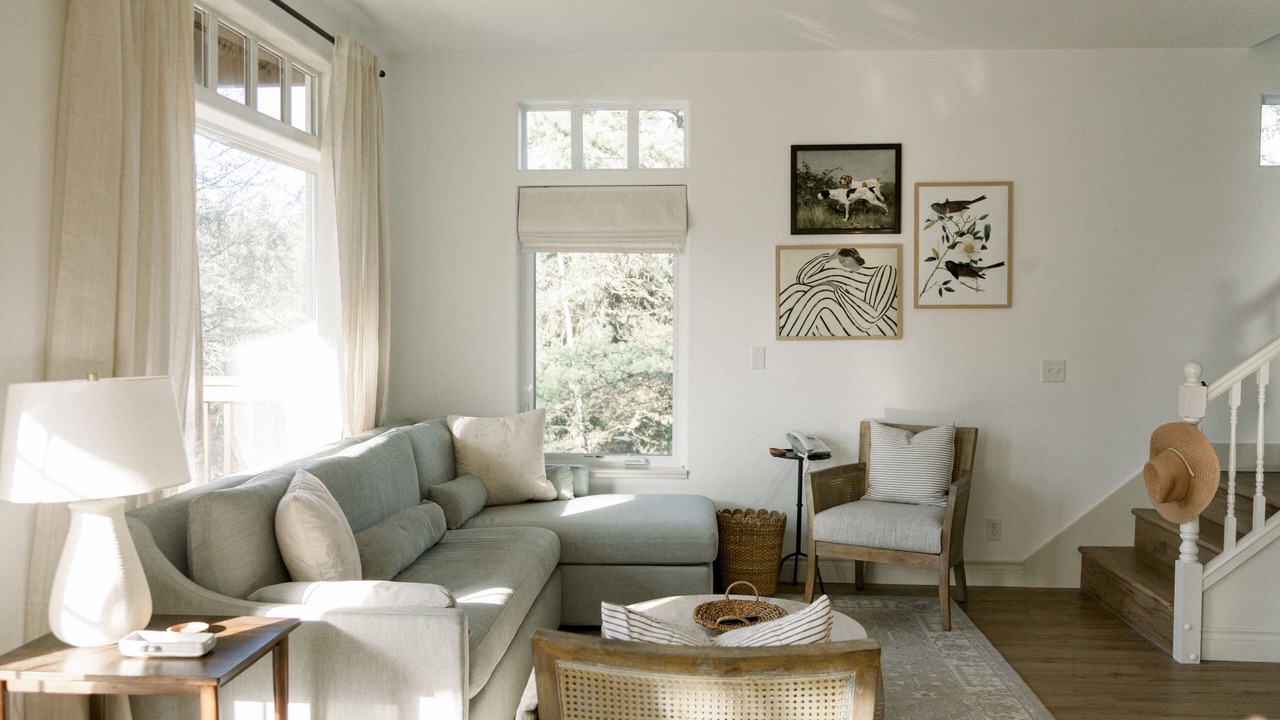 Photo of Livingroom in Long Beach