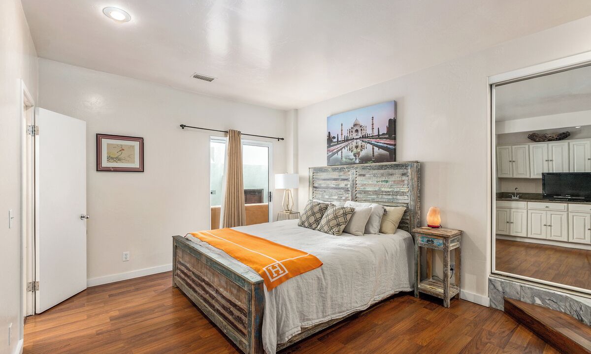 Photo of Bedroom in Country Club