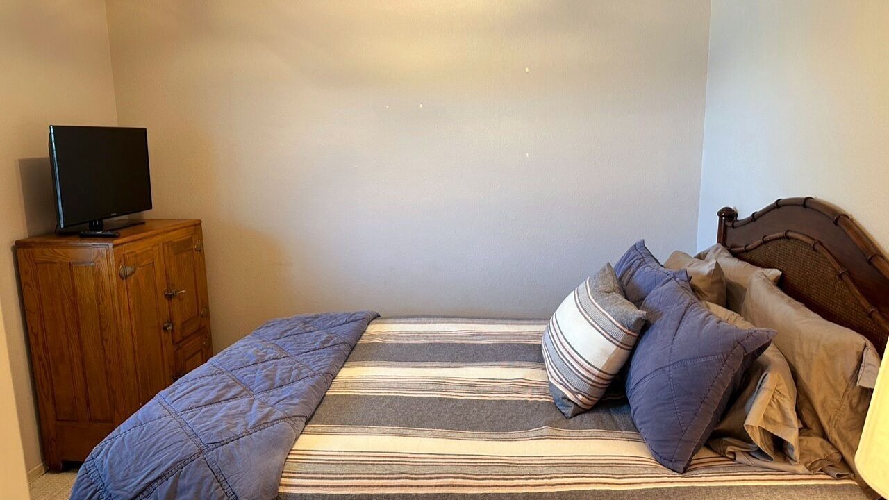 Photo of Bedroom in Yachats