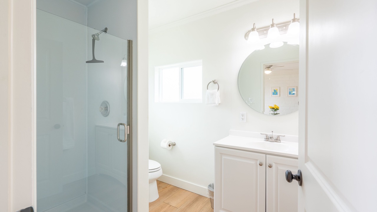 Photo of Bathroom in Cardiff-by-the-Sea