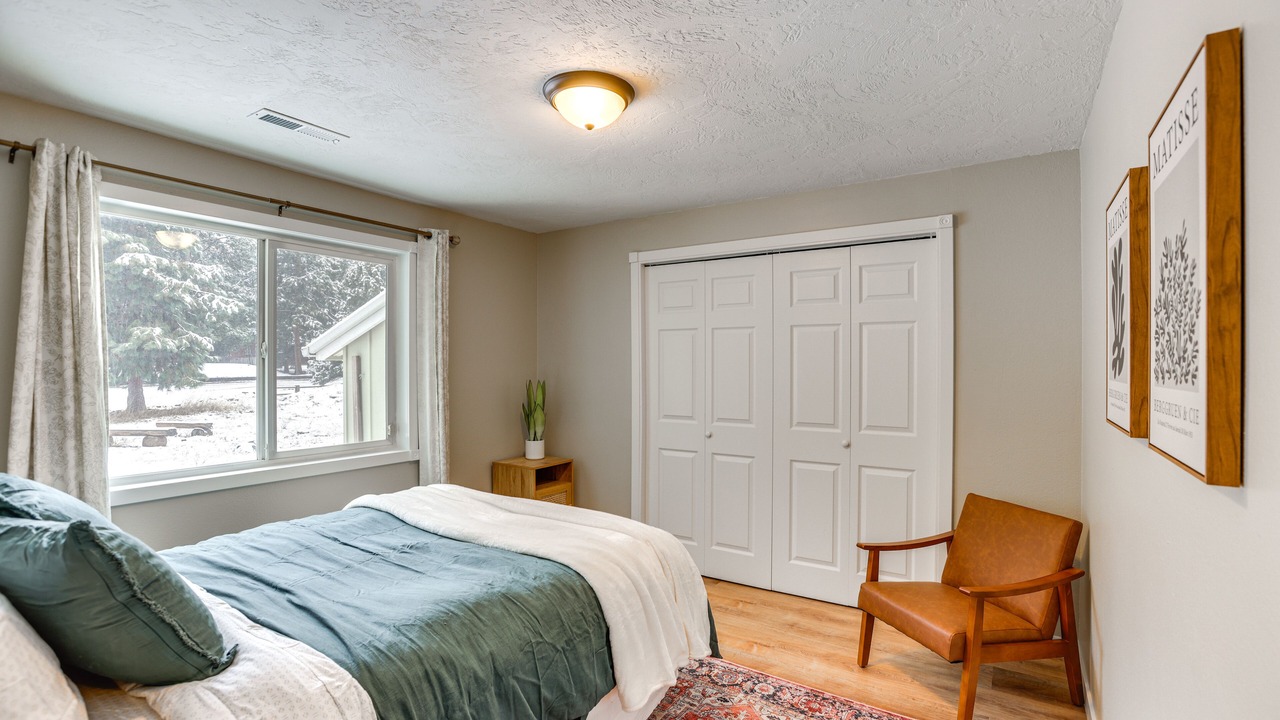 Photo of Bedroom in Southwest Bend