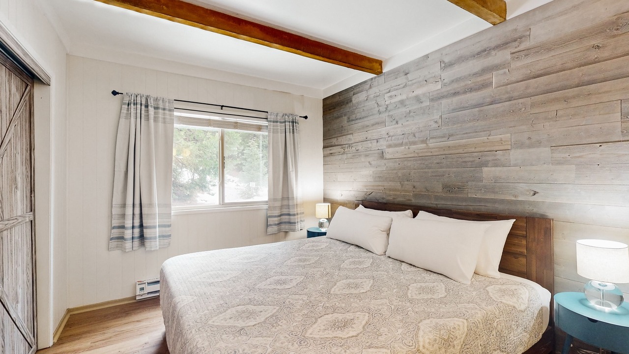 Photo of Bedroom in Fish Camp