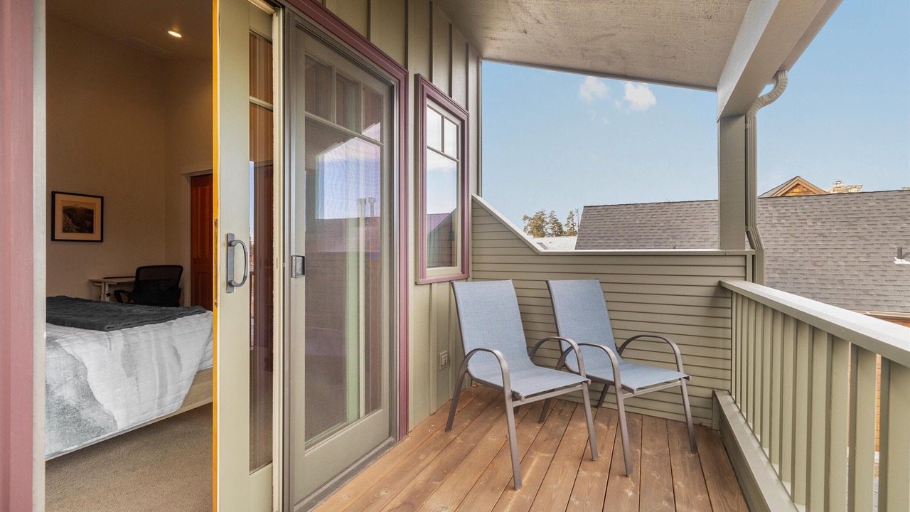Photo of Patio Balcony in Sisters