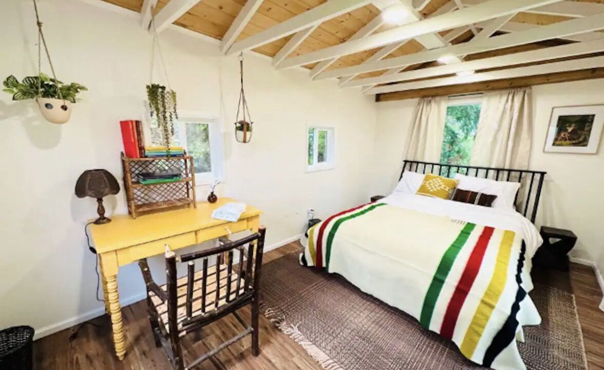 Photo of Bedroom in Sekiu