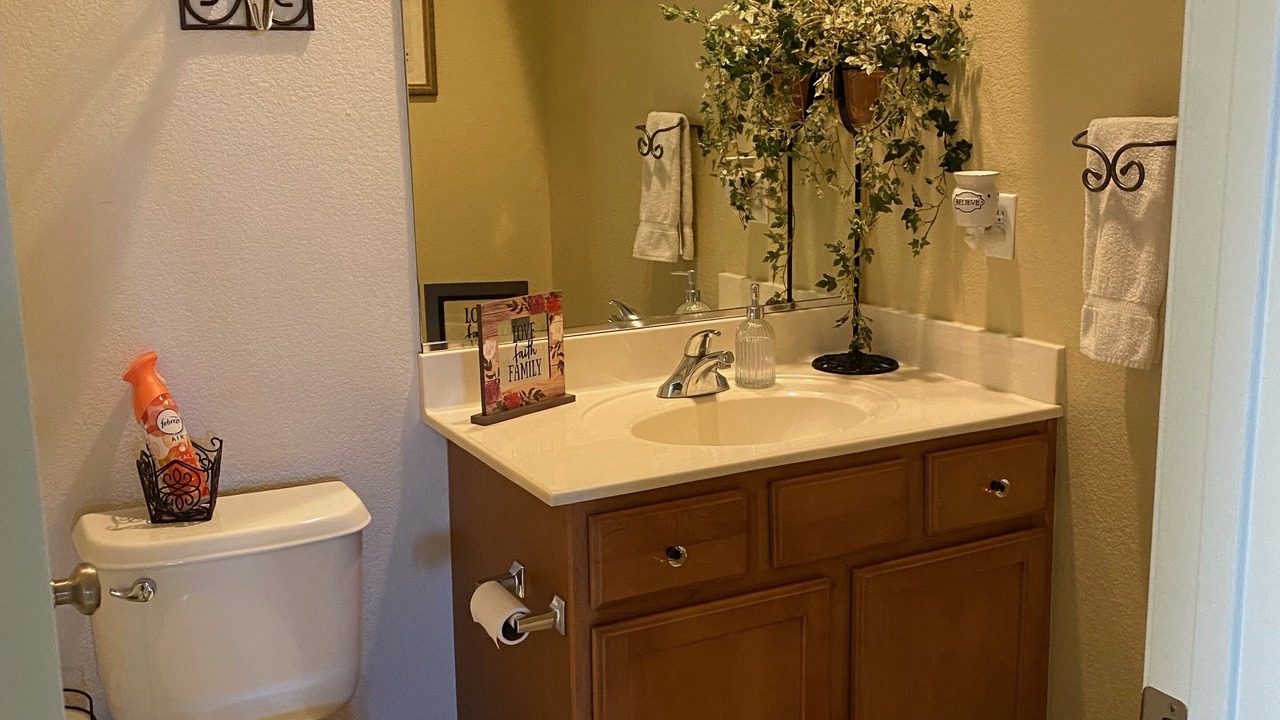 Photo of Bathroom in Holiday Shores