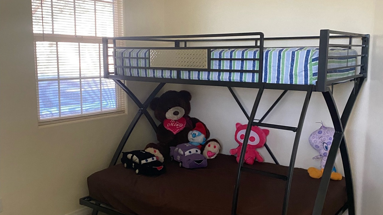 Photo of Bedroom in Holiday Shores