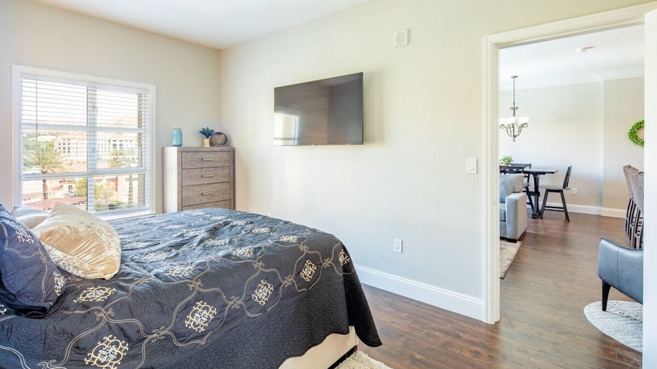 Photo of Bedroom in Lake Las Vegas