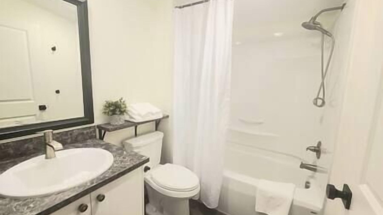 Photo of Bathroom in Seaview