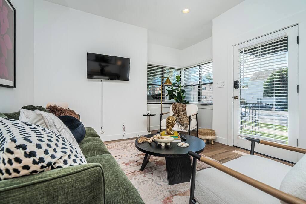 Photo of Livingroom in Coronado