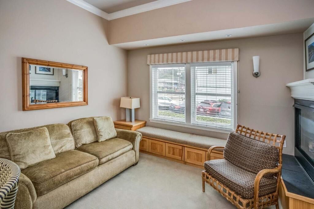 Photo of Livingroom in Downtown Cannon Beach