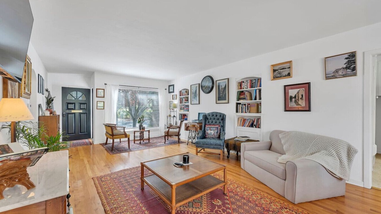 Photo of Livingroom in Old Southwest