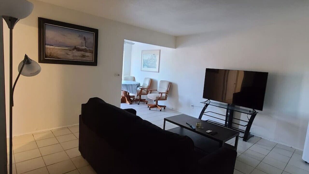 Photo of Livingroom in Victorville