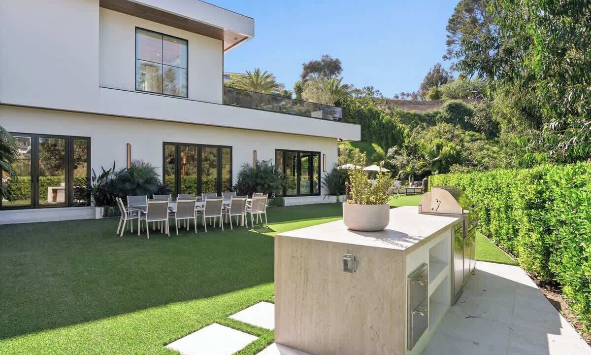 Photo of Outdoor in Bel Air
