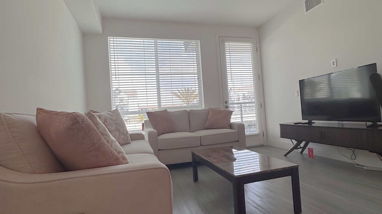 Photo of Livingroom in Otay Ranch