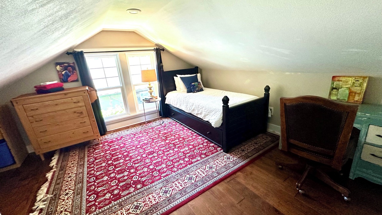 Photo of Bedroom in Camas