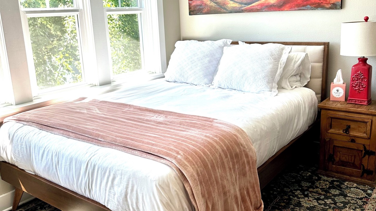 Photo of Bedroom in Camas