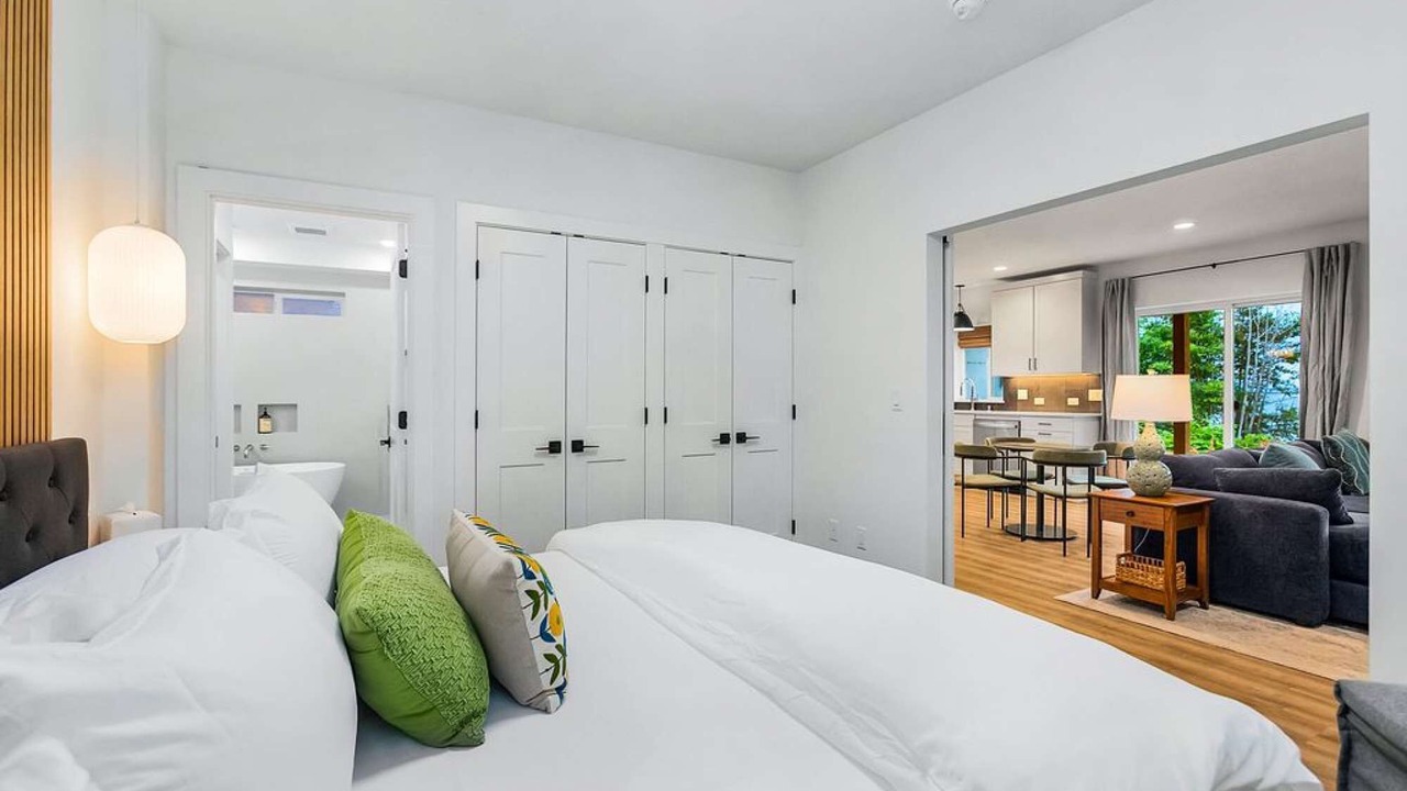 Photo of Bedroom in Blaine