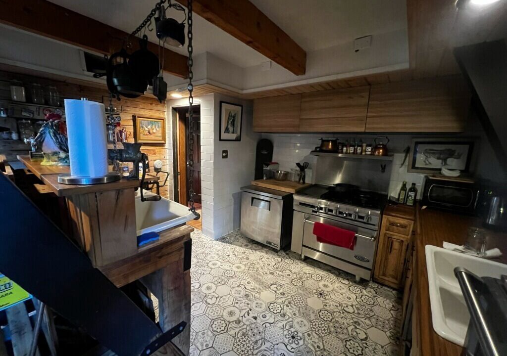 Photo of Kitchen in Big Bear City