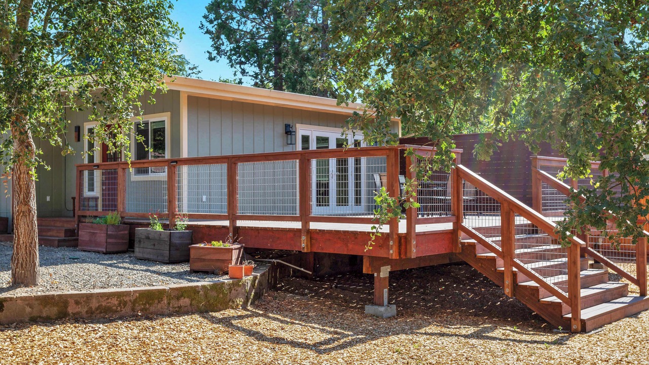 Photo of Outdoor in Freestone