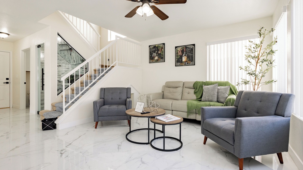 Photo of Livingroom in Centennial Hills