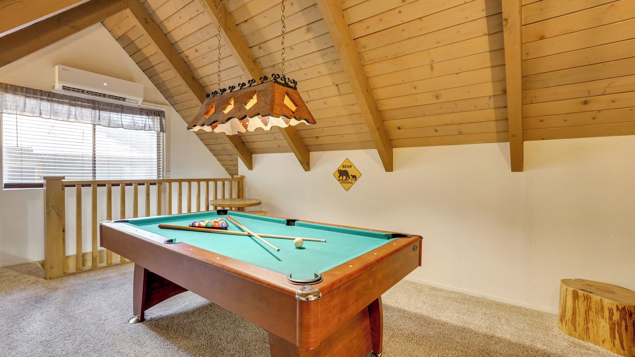 Photo of Bedroom in Arrowhead Villas
