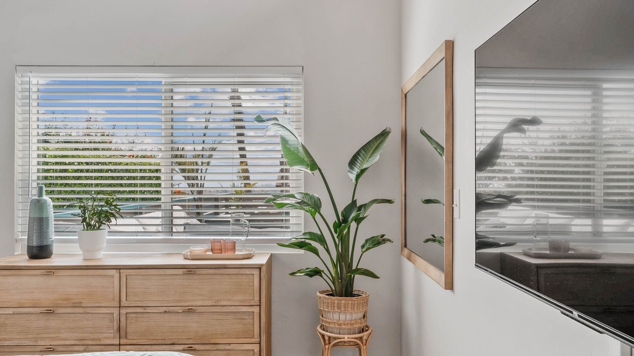 Photo of Bedroom in Bay Park