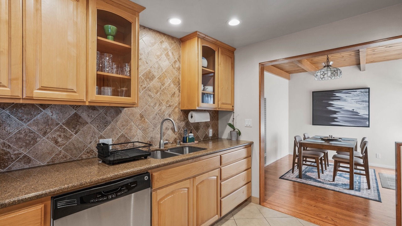 Photo of Kitchen in Bay Park