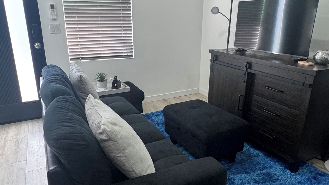 Photo of Livingroom in City Terrace