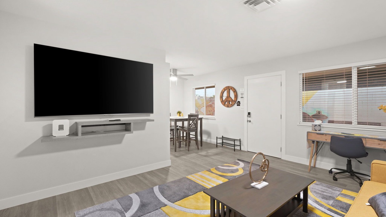 Photo of Livingroom in Downtown Las Vegas