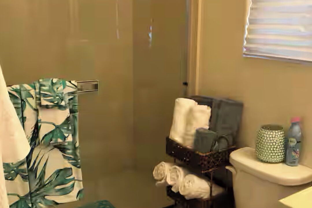 Photo of Bathroom in Peters
