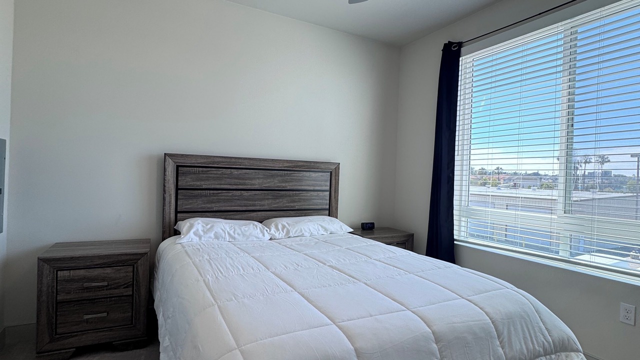 Photo of Bedroom in Midway District