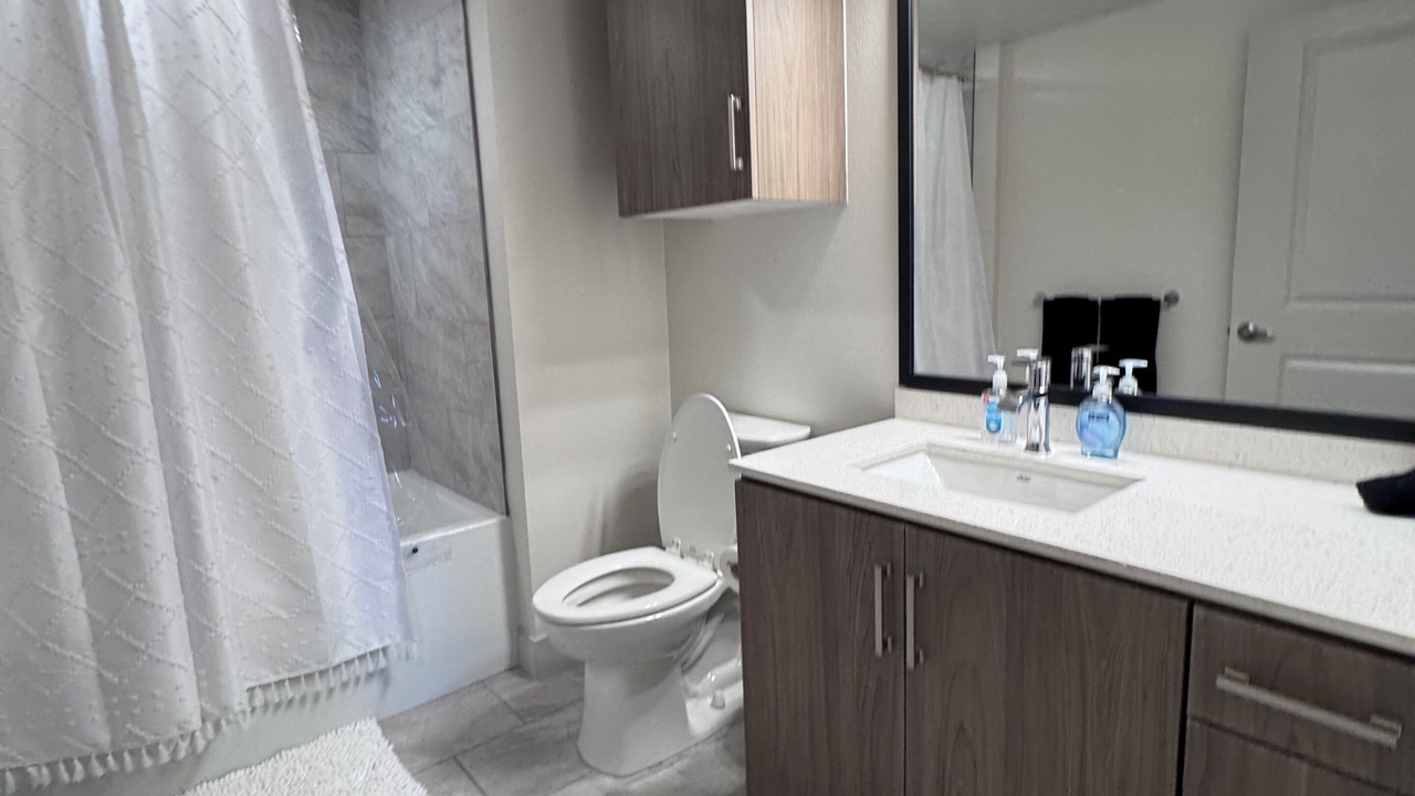 Photo of Bathroom in Midway District
