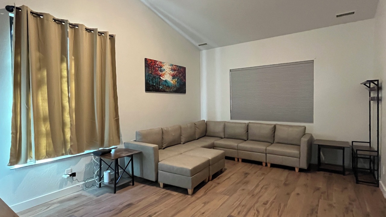 Photo of Livingroom in Ponderosa Trails